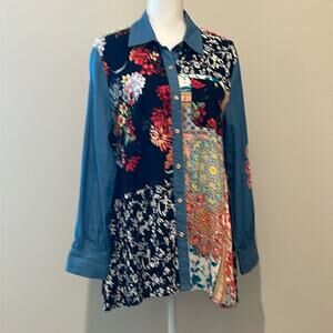 EUC Caleoas Mixed Media Patchwork Drapey Button Down Top Blouse Large L Boho